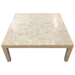 Table basse en laque coquille d'oeuf Christian Duc