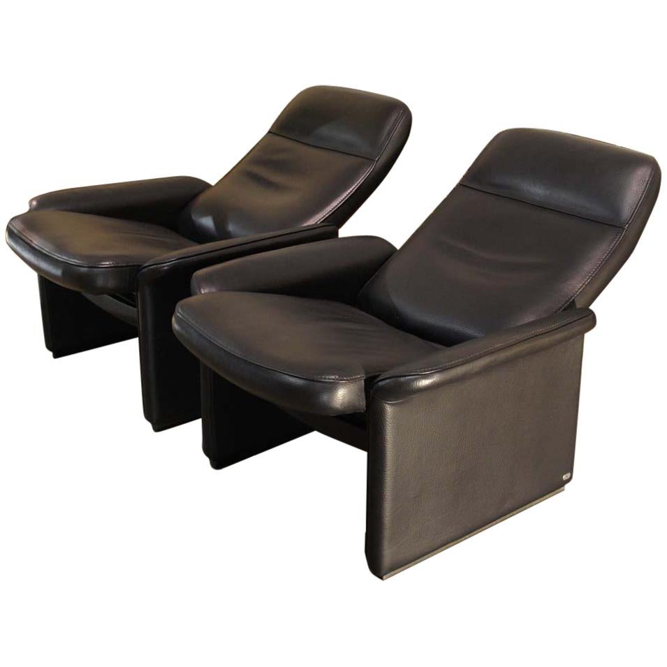 Pair of De Sede Black Leather Reclining DS50 Lounge Chairs, Switzerland, 1970s