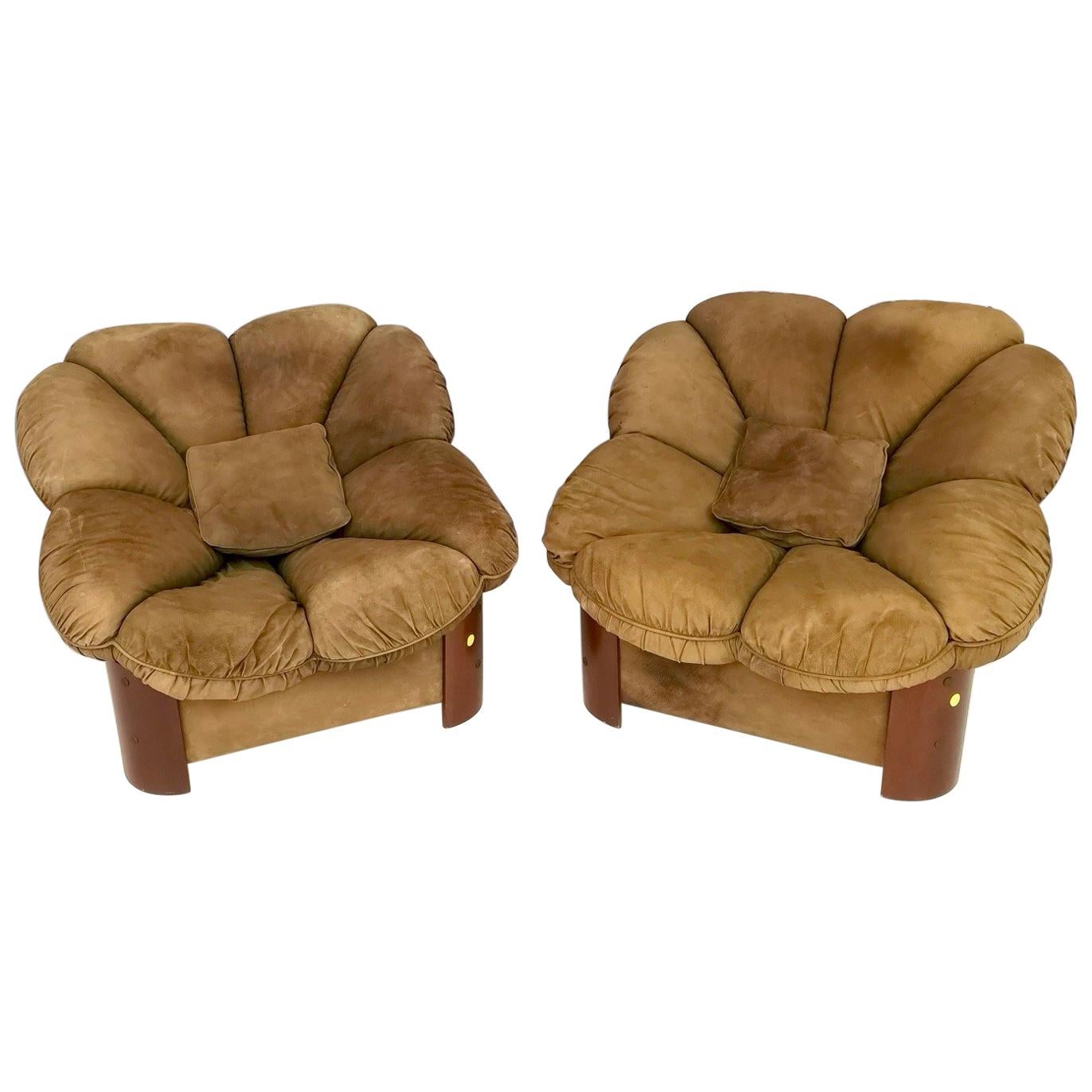 Pair of Walnut and Brown Suede Lounge Chairs with Brass Details, Italy, 1980s