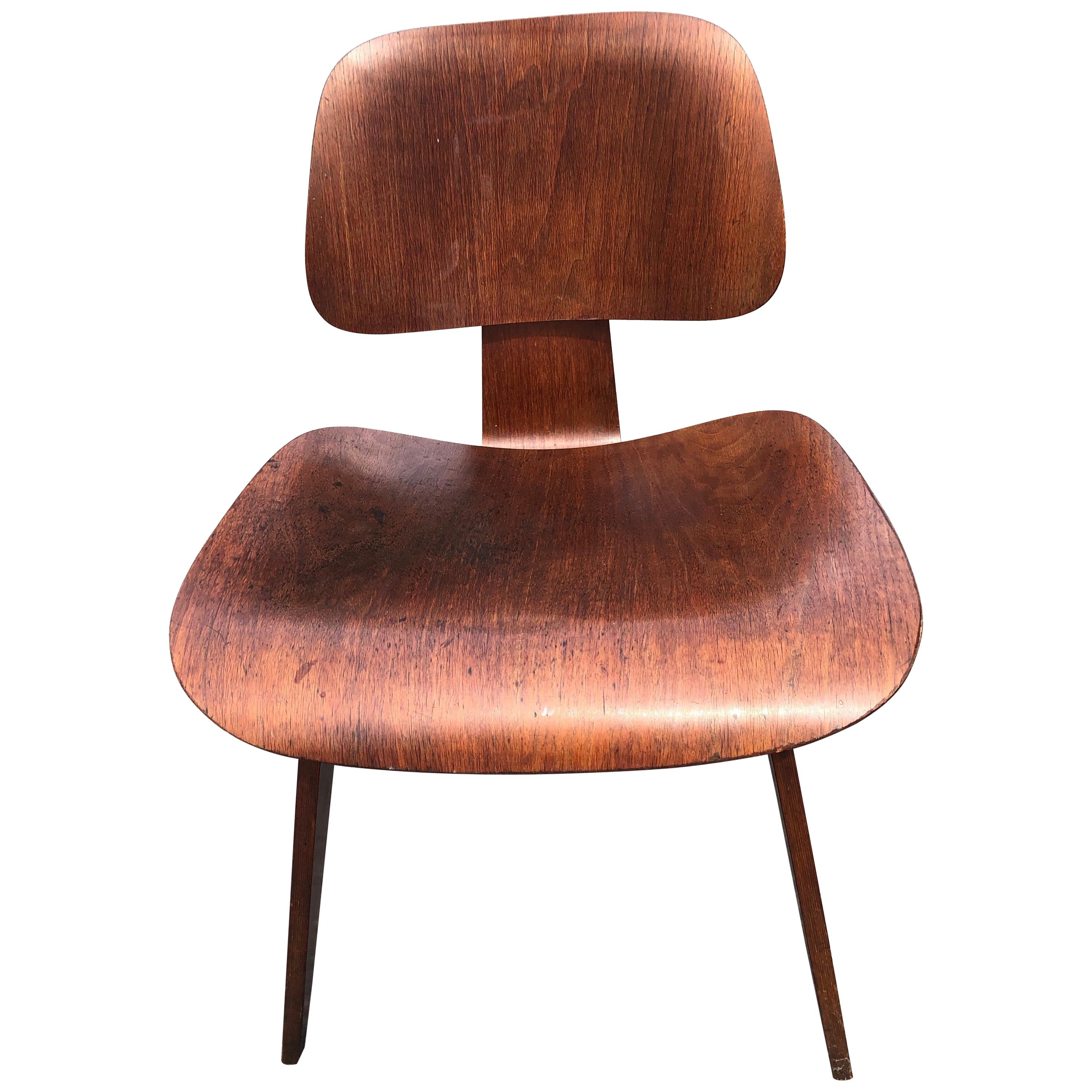 Pair of Charles and Ray Eames for Herman Miller Dcw "Dining Chairs" Walnut 1950