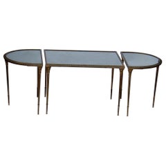 Table tripartite en laiton doré de la Maison Charles des années 1970 avec plateaux en miroir oxydé