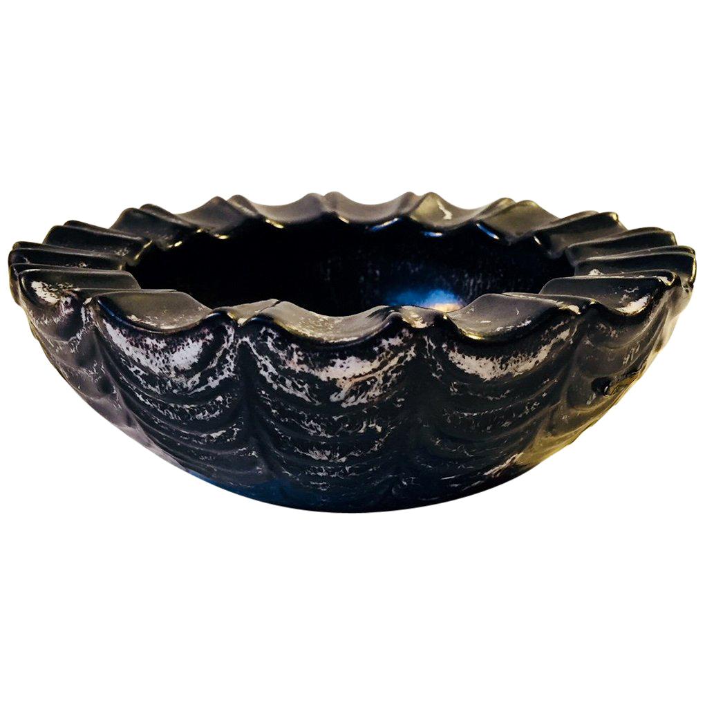 Svend Hammershøi Ceramic Bowl for Herman August Kähler, 1920s For Sale