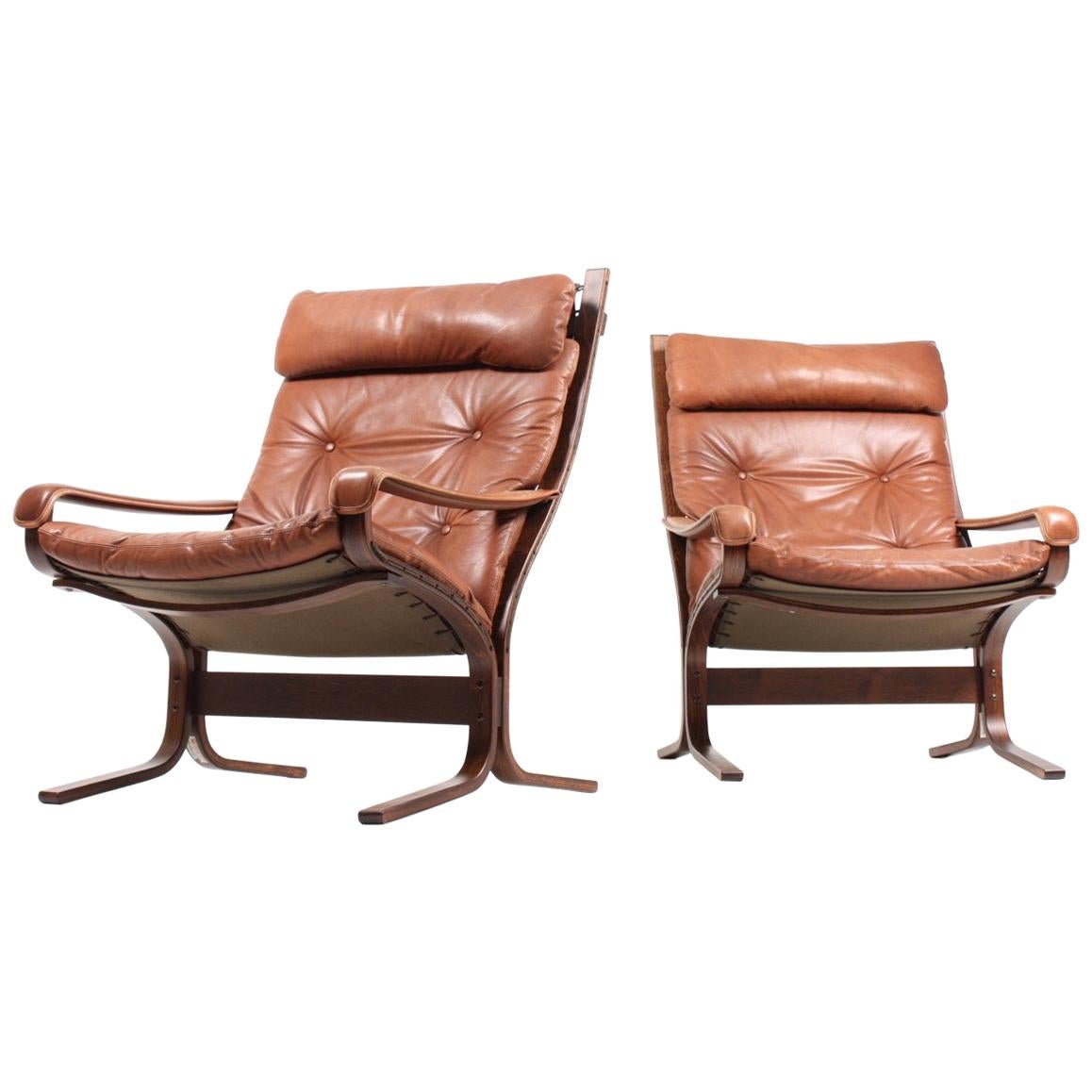 Pair of Midcentury Lounge Chairs in Leather by Ingmar Relling