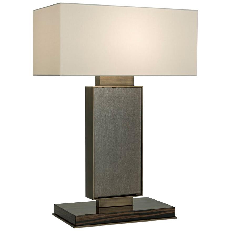 Tischlampe aus bronziertem Messing und glänzendem Ebenholz mit Vetrite-Platte aus Stoff im Angebot