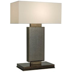 Lampe de table en finition laiton bronzé et ébène brillant avec plateau en tissu Vetrite