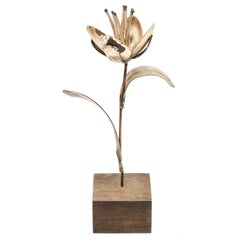 Vintage Mid-Century Modern Floral Sculpture in Metal