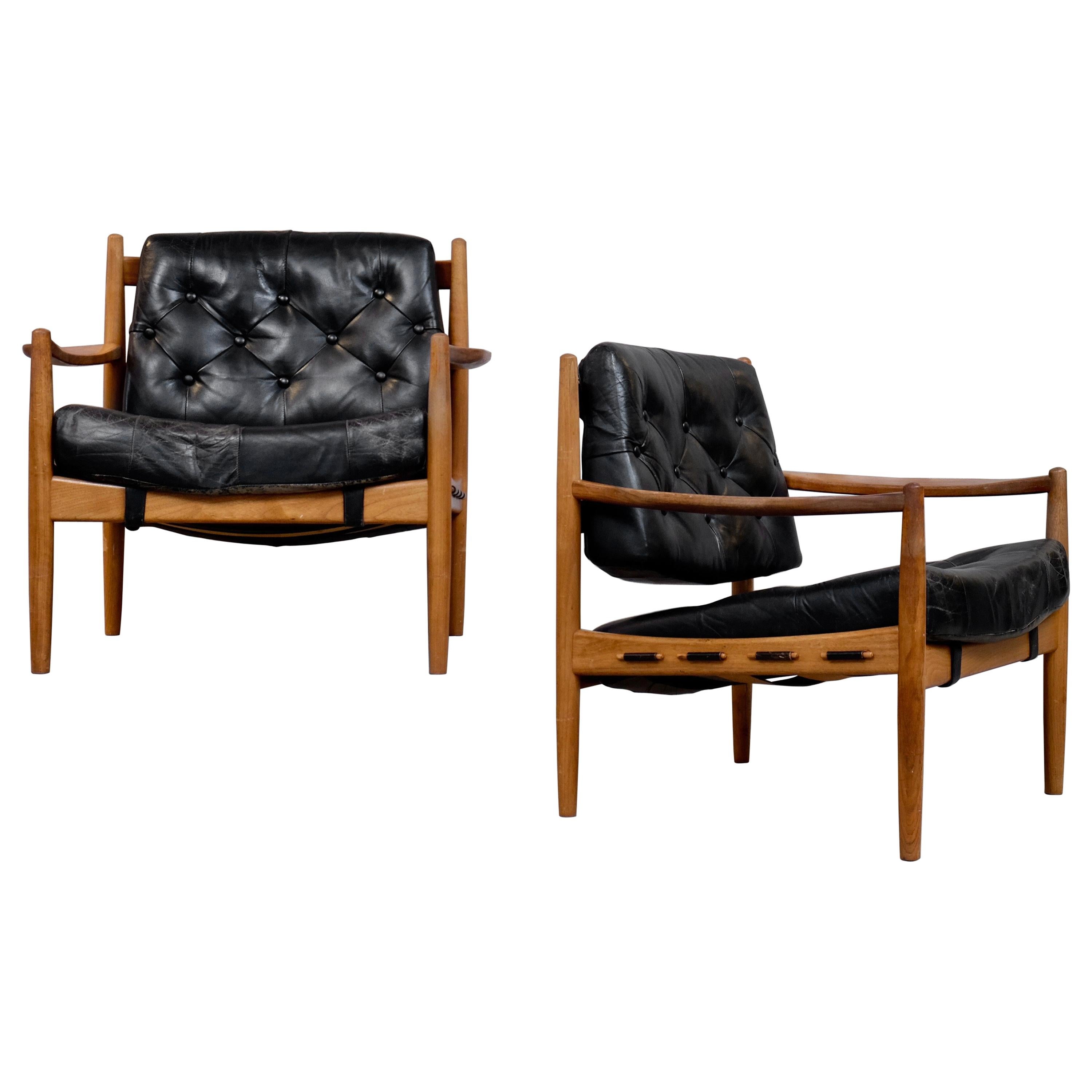 Pair of Black Leather "Läckö" Easy Chairs by Ingemar Thillmark, 1960s