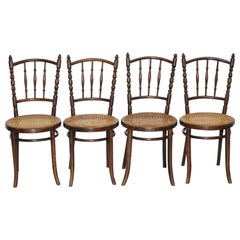 Ensemble de quatre chaises de salle à manger Thonet Fiscel originales circa 1880 Victoriennes en rotin
