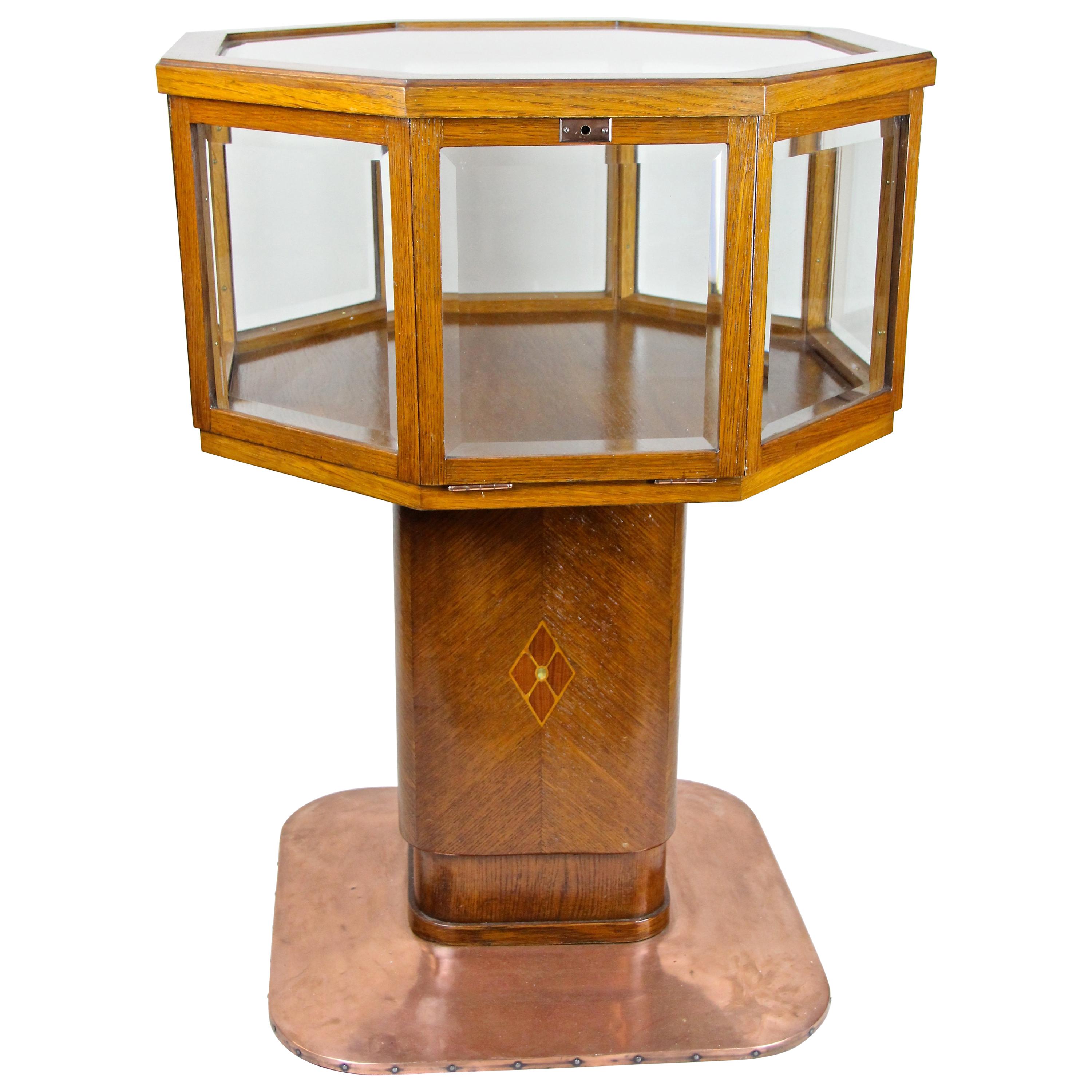 Art Nouveau Vitrine Table/ Display Table, Austria circa 1900