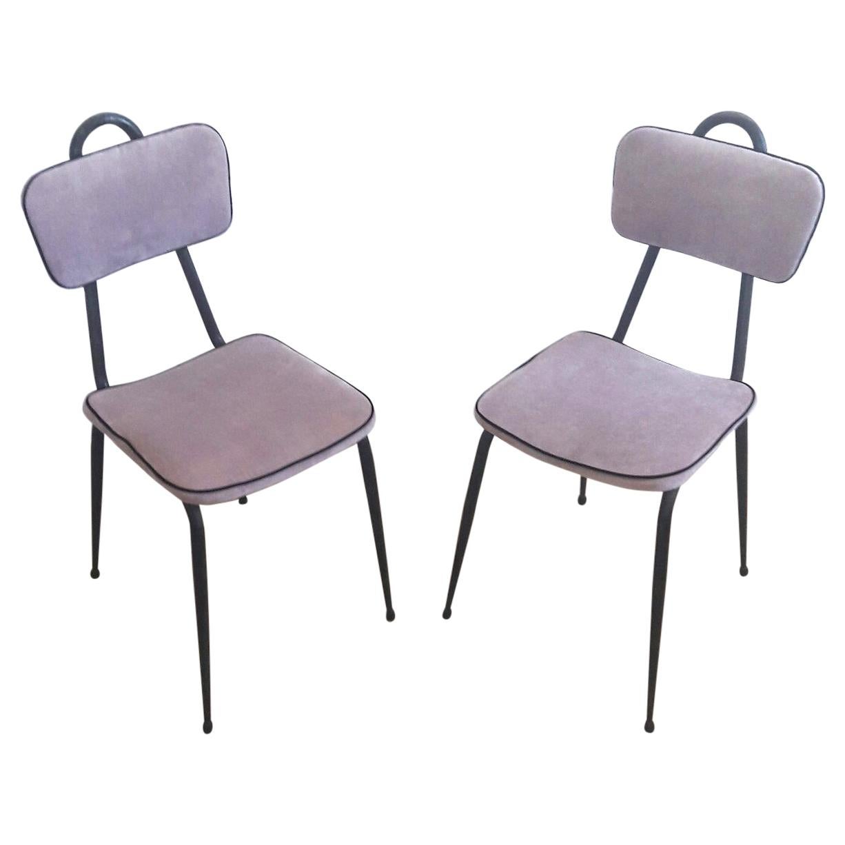 Mid-Century Modern Pair of Dark Metal and Lilac Velvet Chairs, 1950s For Sale