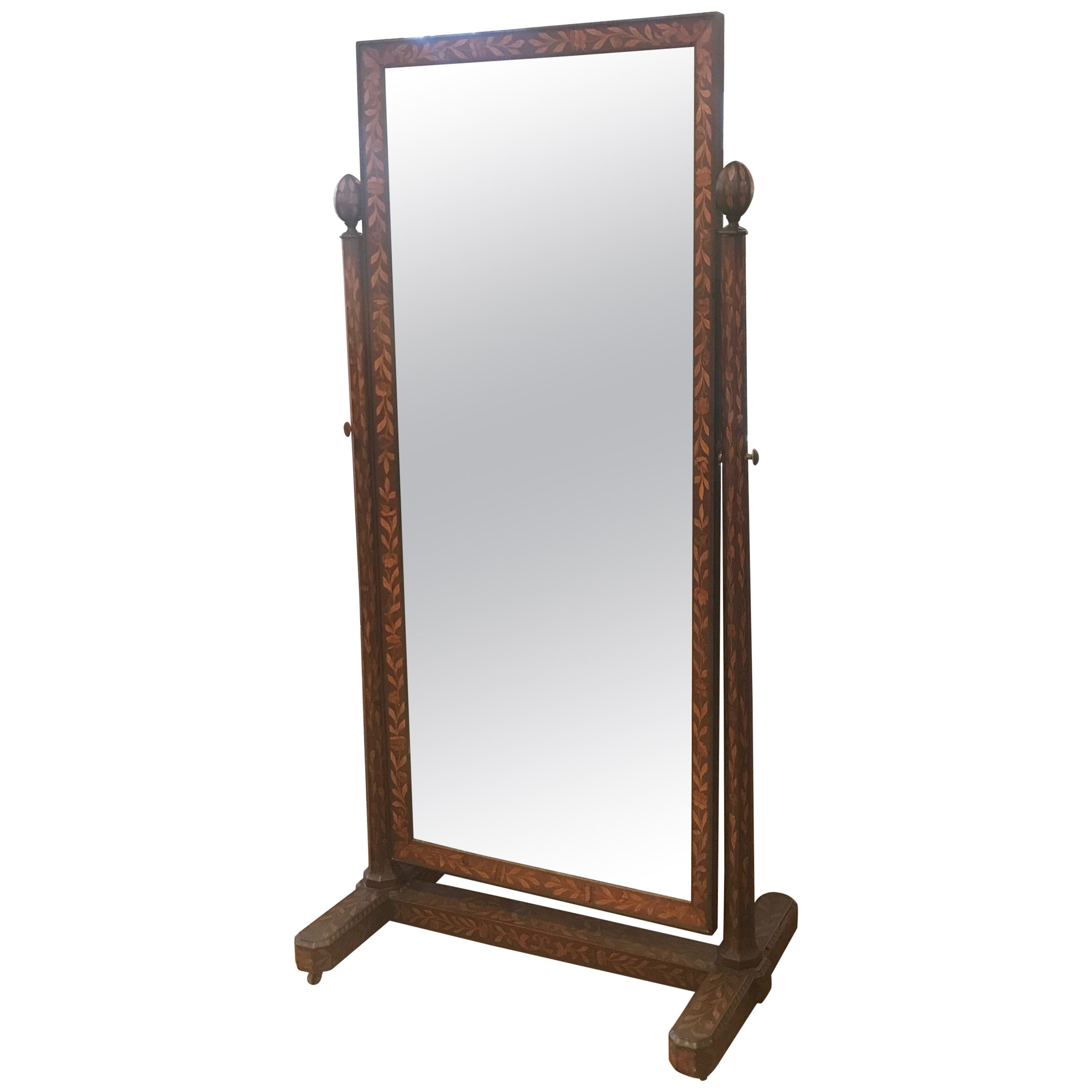 Antique & Vintage Floor Mirrors and FullLength Mirrors For Sale in New