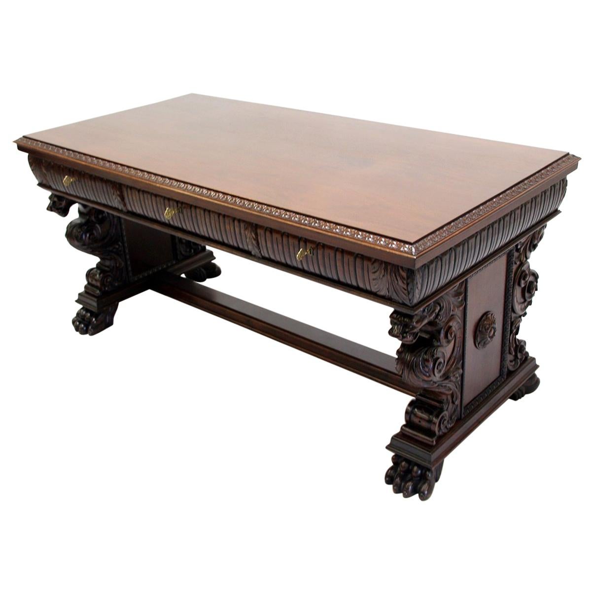 Antique Patio and Garden Furniture For Sale in Europe - 1stdibs