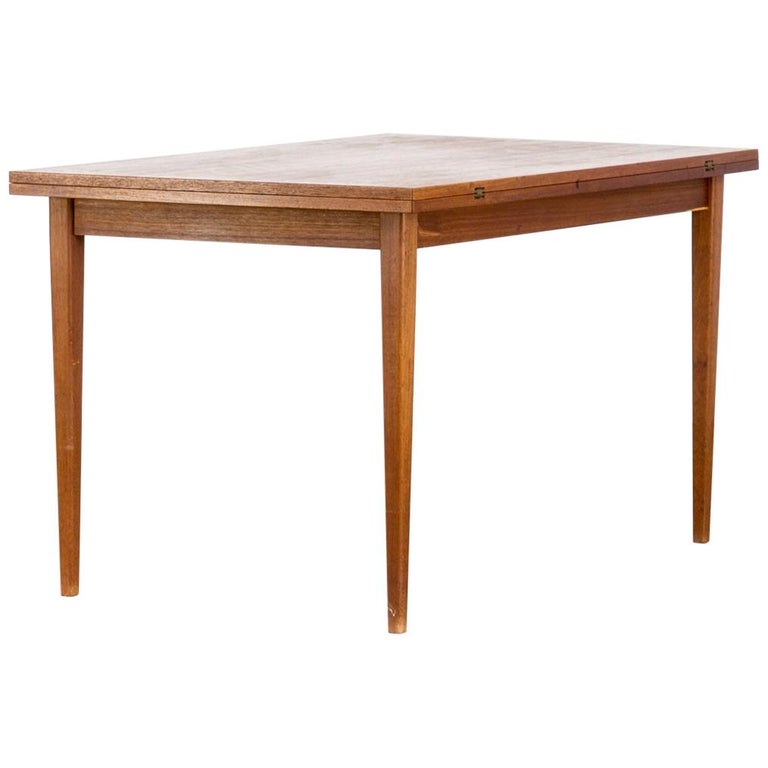 1960s Extendable Teak Dining Table For At 1stdibs 1960s Extendable Teak Dining Table For