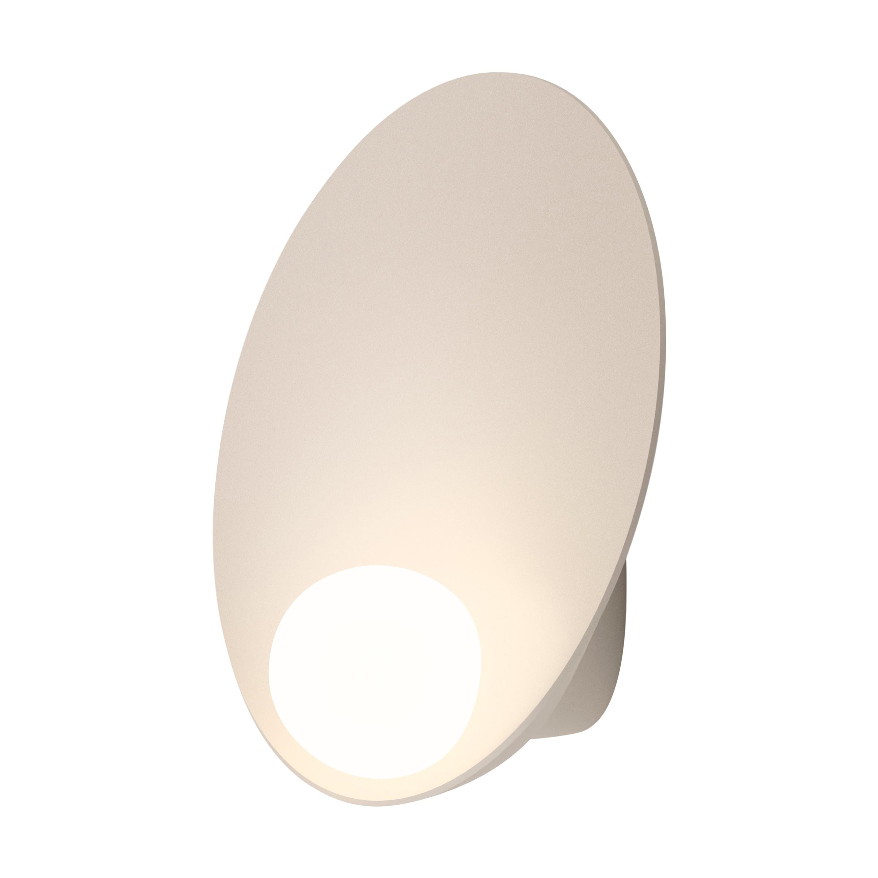 Musa LED Wall Lamp in Matte White by Note Design Studio For Sale