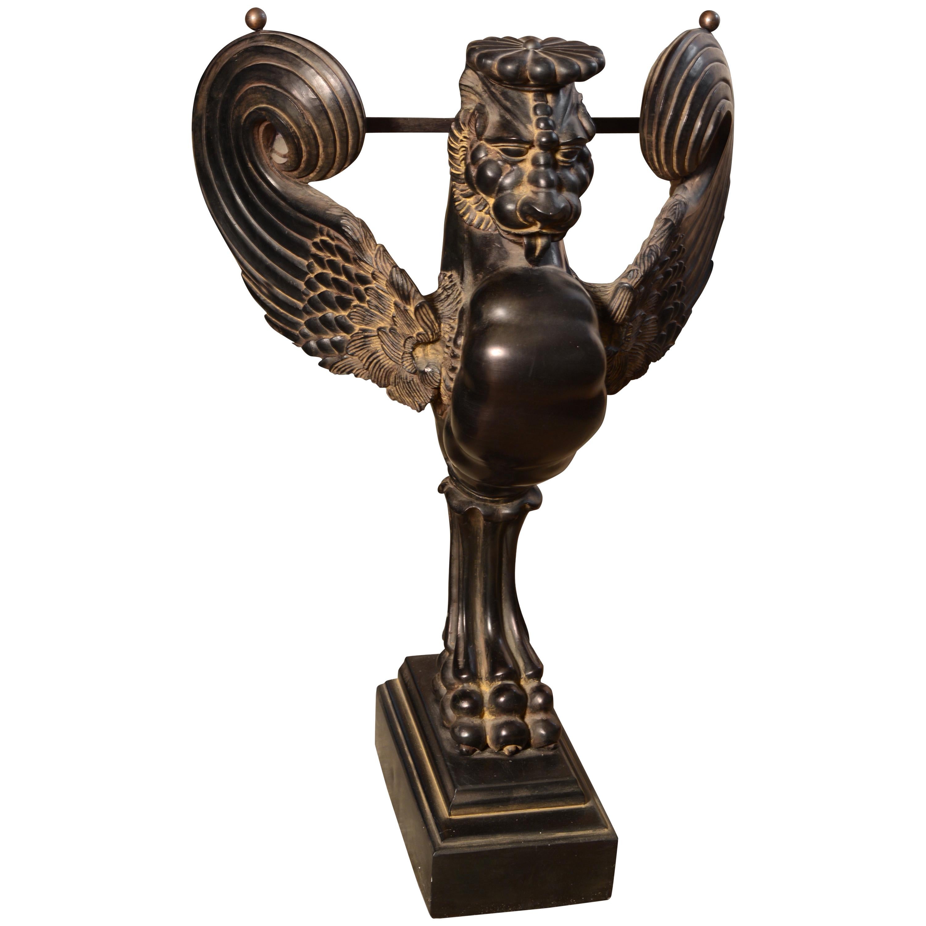 Pied de console de style Empire. Résine. XXe siècle.