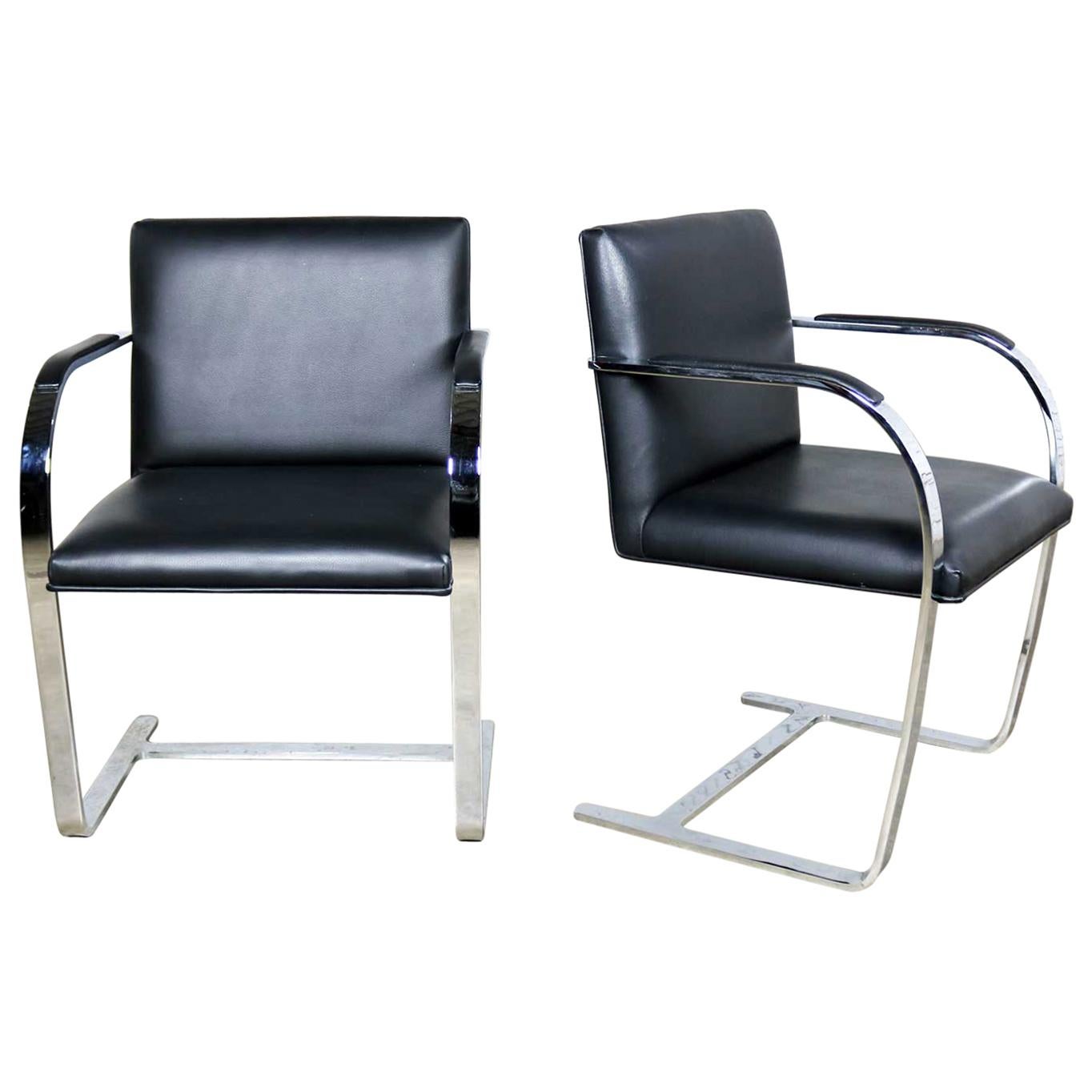 Black Leather Flat Bar Brno Chairs by Mies Van Der Rohe & Lilly Reich by Gordon