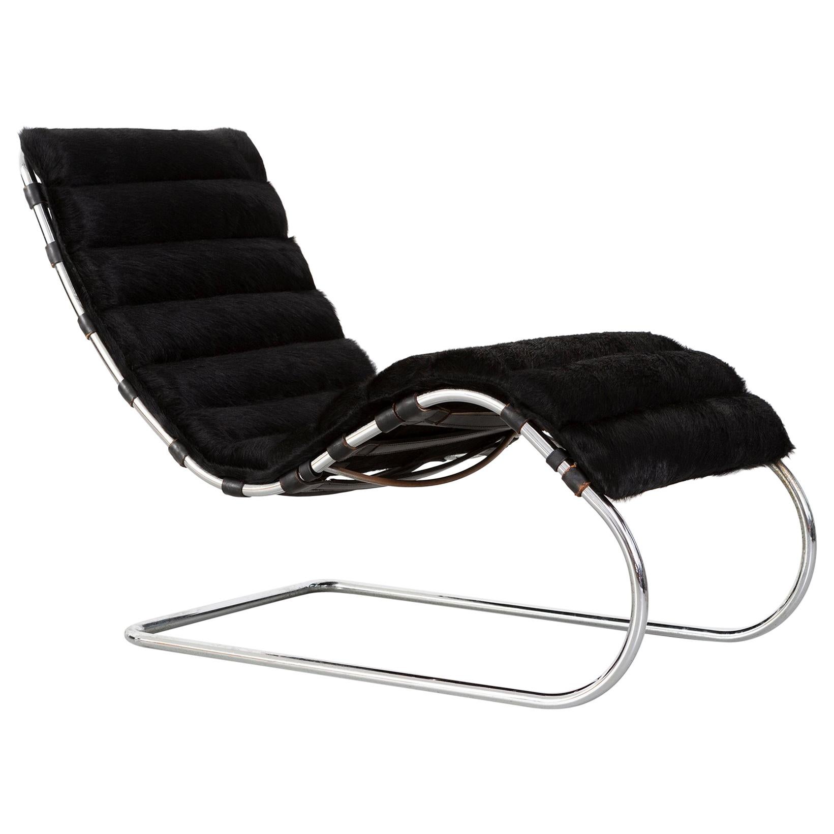 Mies van der Rohe MR Chaise for Knoll Reupholstered in Brazilian Cowhide For Sale