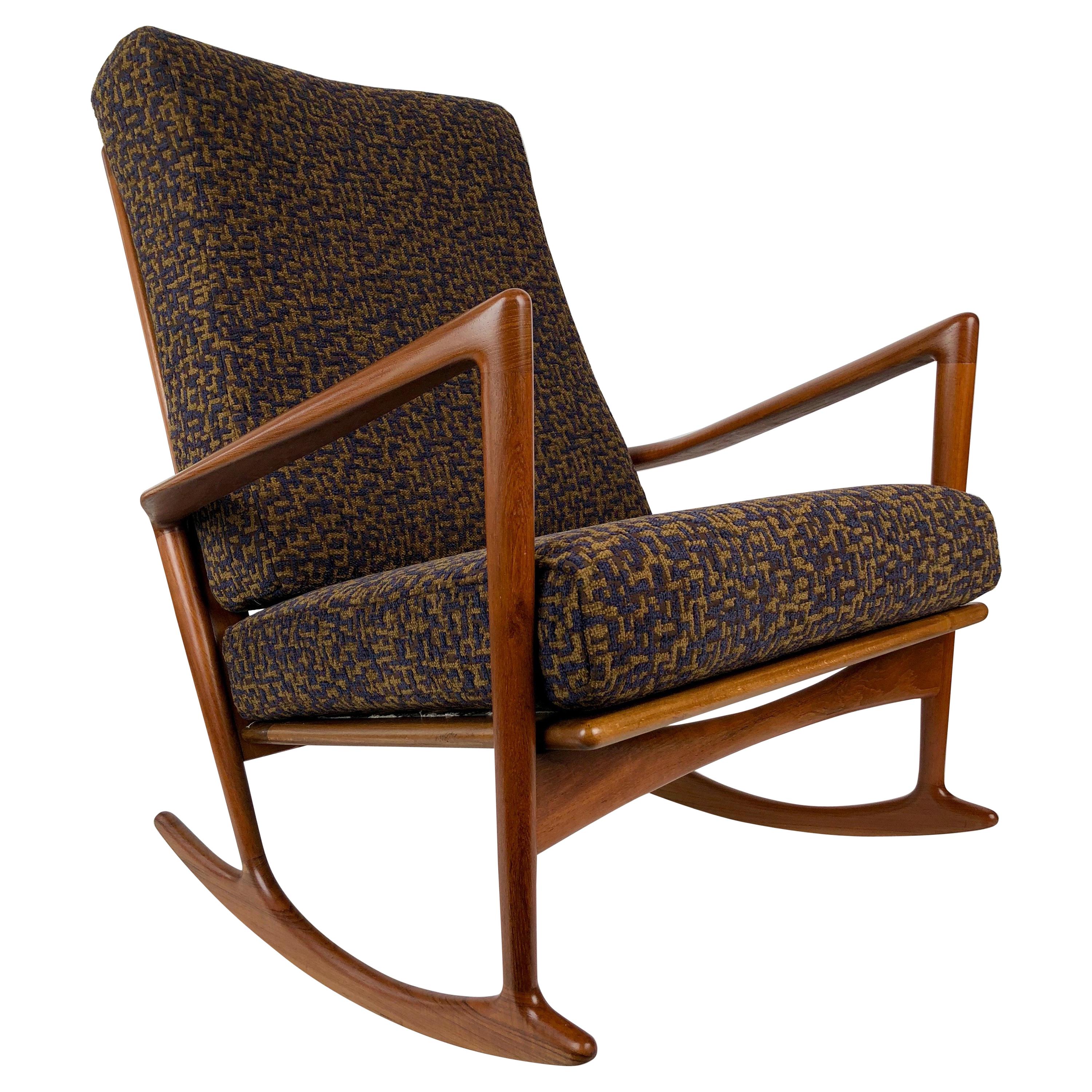 Ib Kofod-Larsen´s Rocking Chair from 1962 For Sale