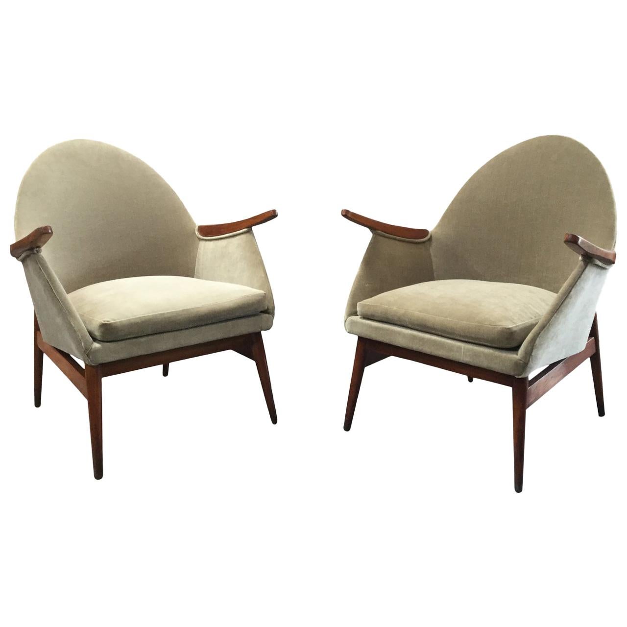 Pair of European Mid-Century Modern Chairs