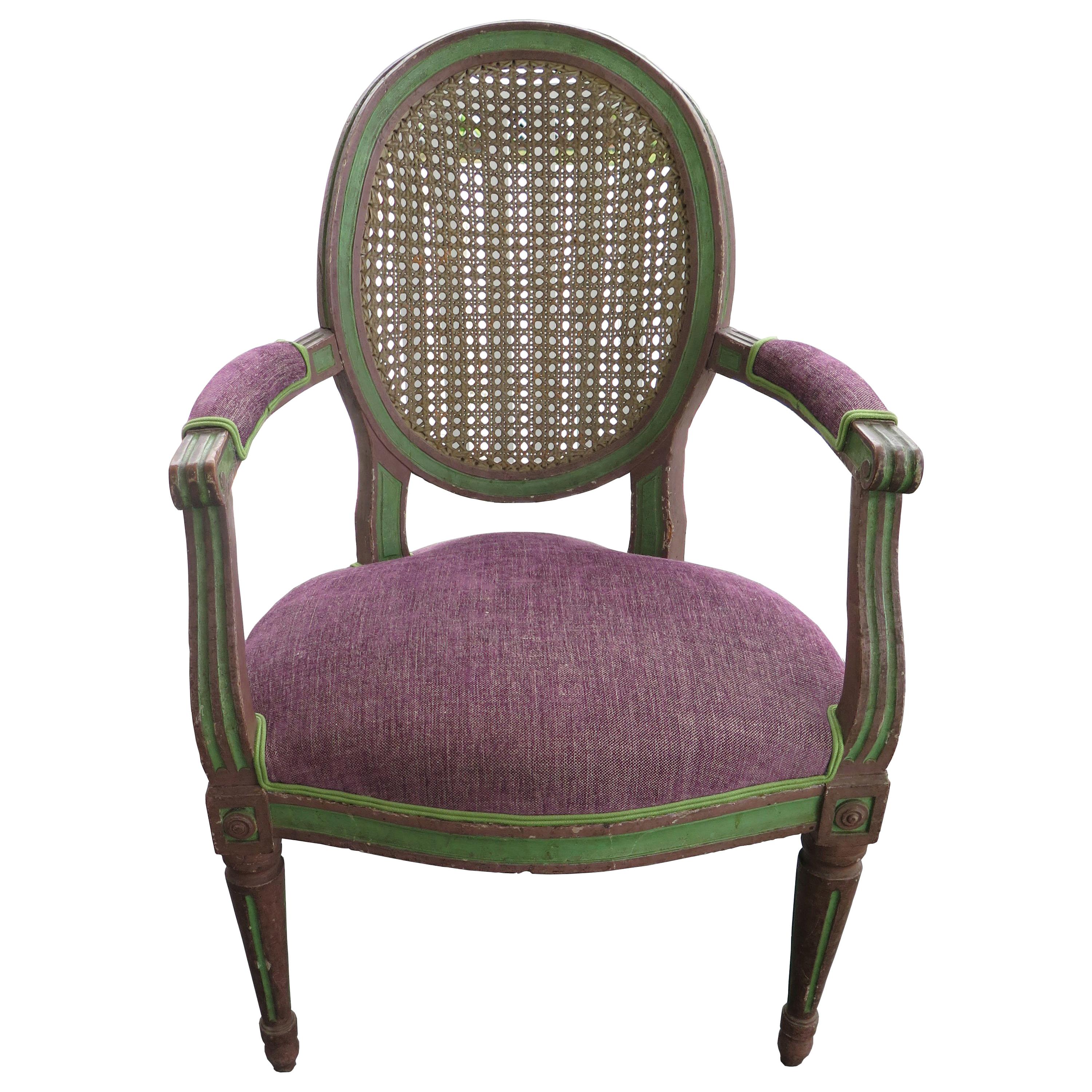 Chaise cannelée du 18ème siècle avec finition de cadre d'origine en vente