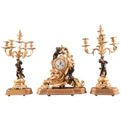 Kaminuhren aus Metall