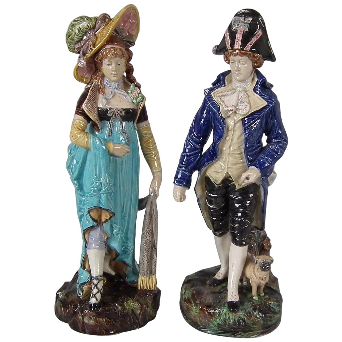 Coppia di figure di donna e gentiluomo in maiolica tedesca in vendita