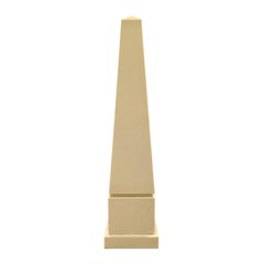 1970s Lacquered Obelisk in Antique White