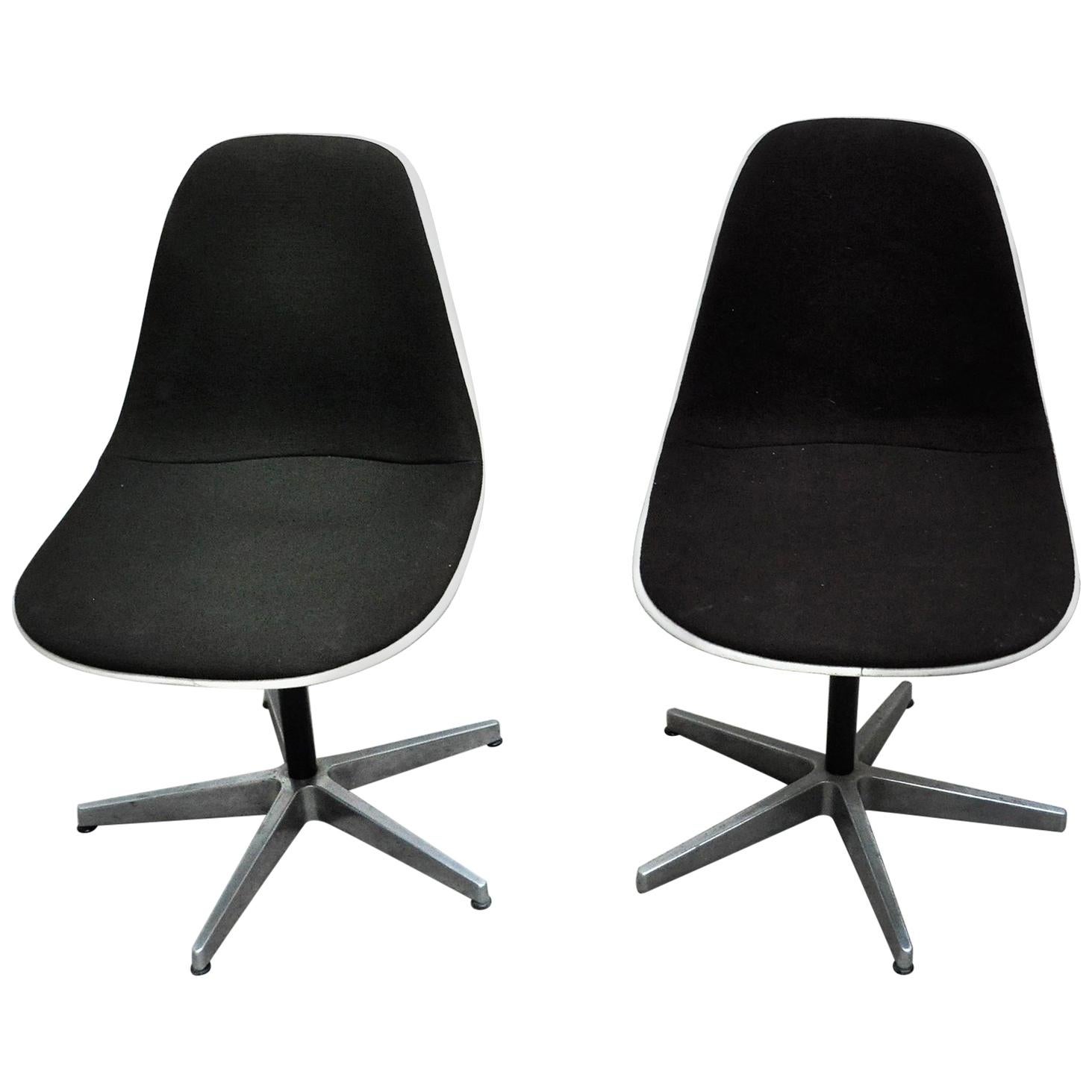 Midcentury American Dining Chairs by Charles & Ray Eames for Herman Miller 1960 For Sale
