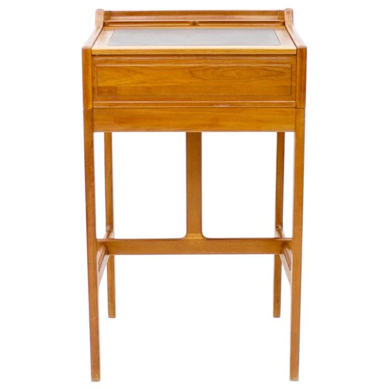Dyrlund Stand-Up Desk in Teak and Leather, Denmark, 1960s For Sale