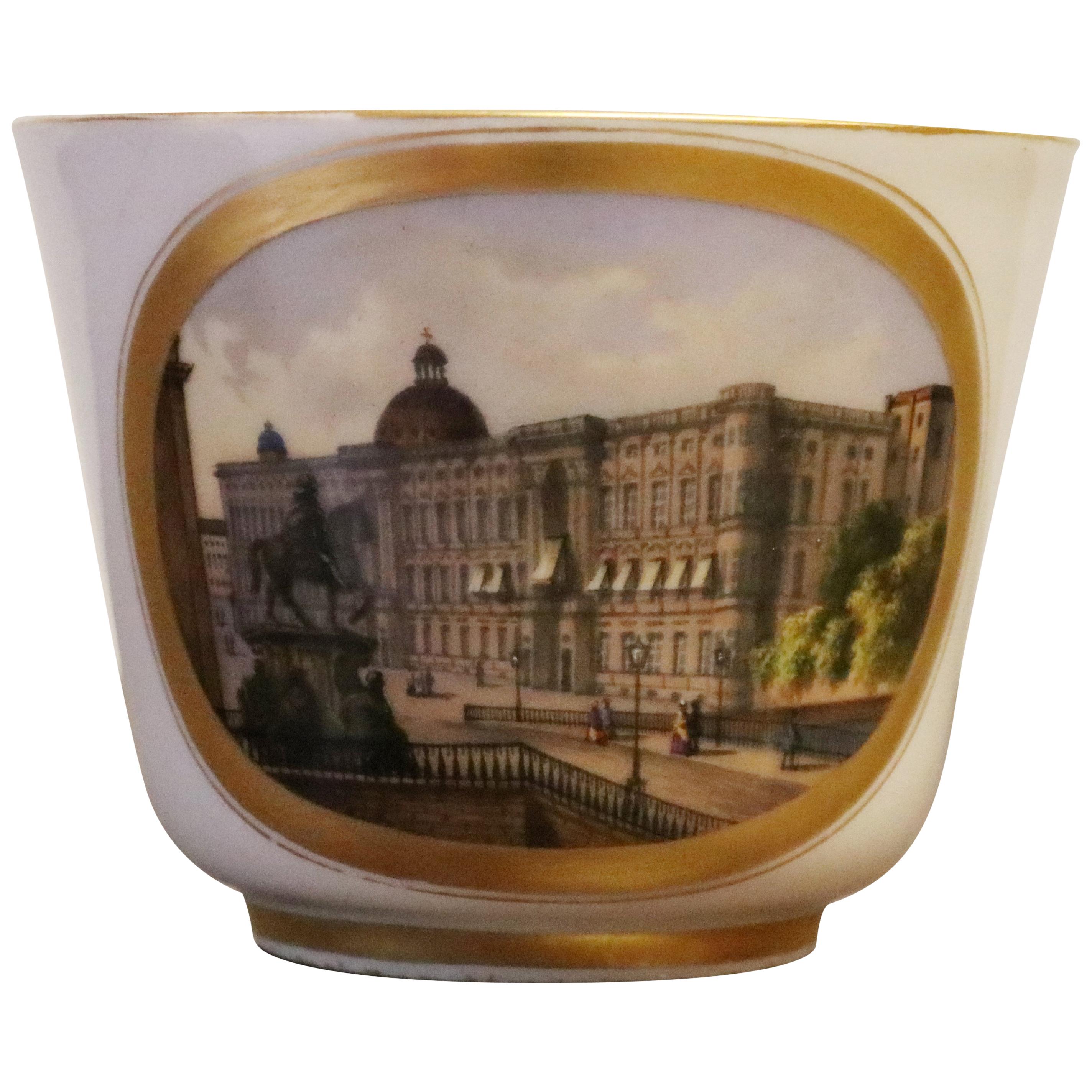 Berlin Porcelain Large Cup Depicting the Palace of Berlin, 19th Century For Sale