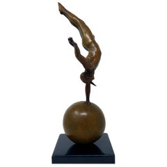Boceto Equilibrista En Un Brazo Equilibrist Bronze Sculpture by Jorge Marin 2016
