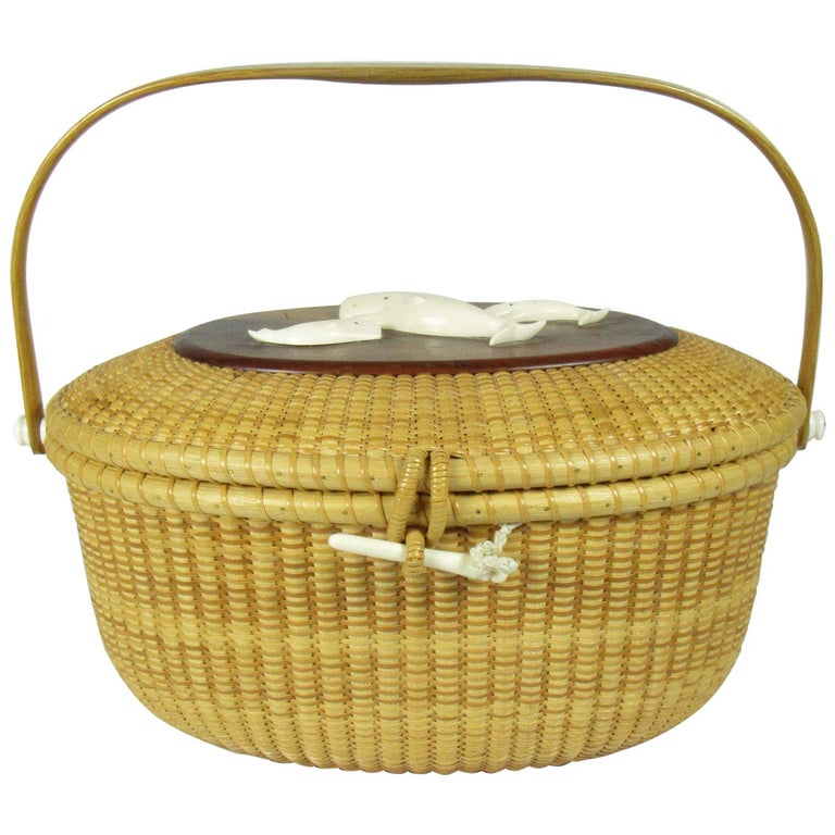 Large 20th Century Susan Chase Ottison Nantucket Lightship Basket at