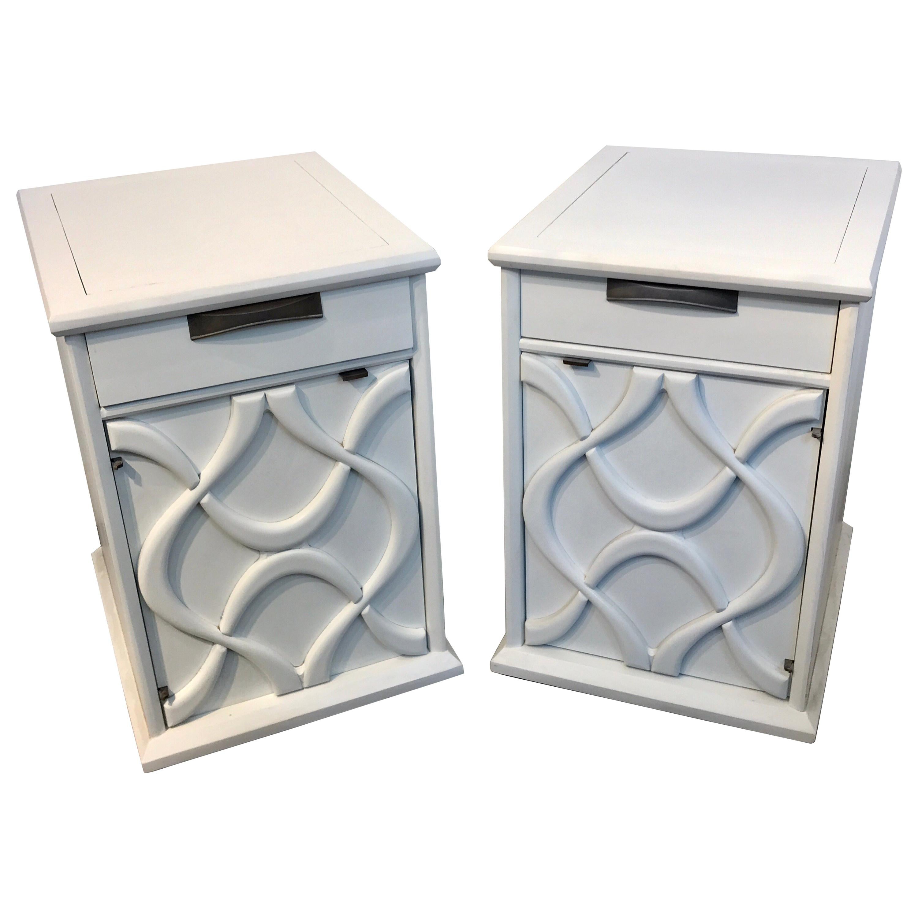 Pair of Moderage Sculptural Parzinger White Lacquered King Size Nightstands