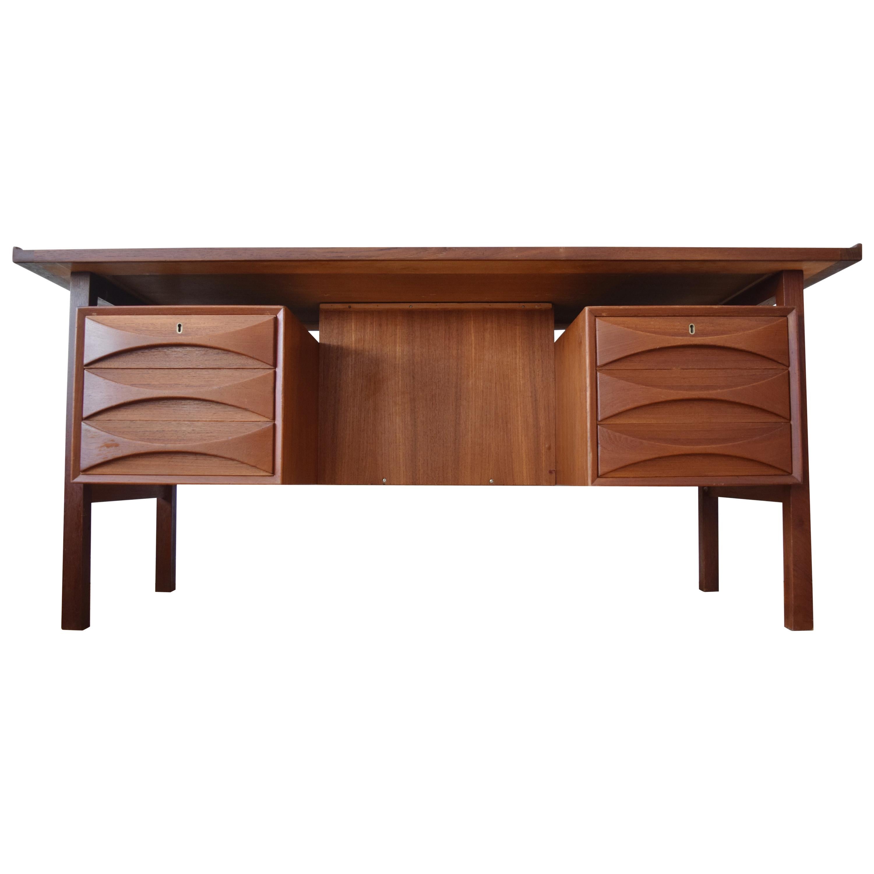 Danish Teak Floating Executive Desk, 1960s, Denmark