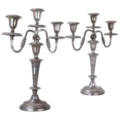 Paire de candélabres à trois bras en métal argenté Friedman Silver Company