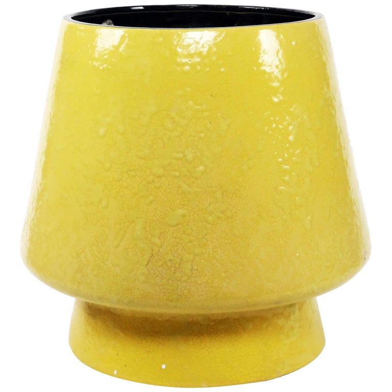 Extra Large Yellow Mid Century Modern Ceramic Planter At 1stdibs Extra Large Yellow Mid Century Modern Ceramic Planter At 1stdibs
