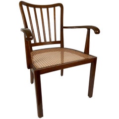 Sillón con asiento de lata vienesa de los años 30
