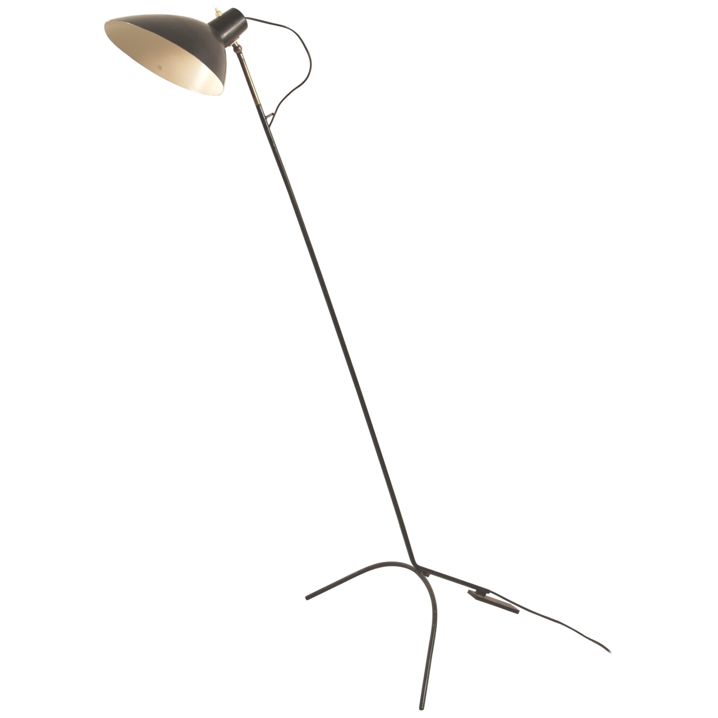 Vittoriano Vigano for Arteluce Rare Italian Floor Lamp Model 1047 For Sale