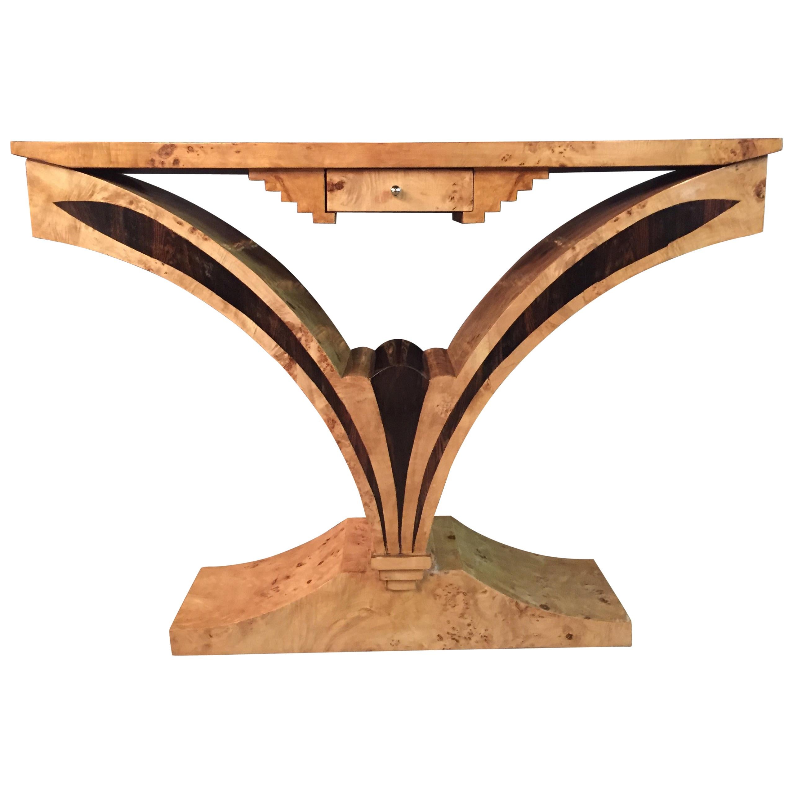 Exceptional Console in Art Deco Style