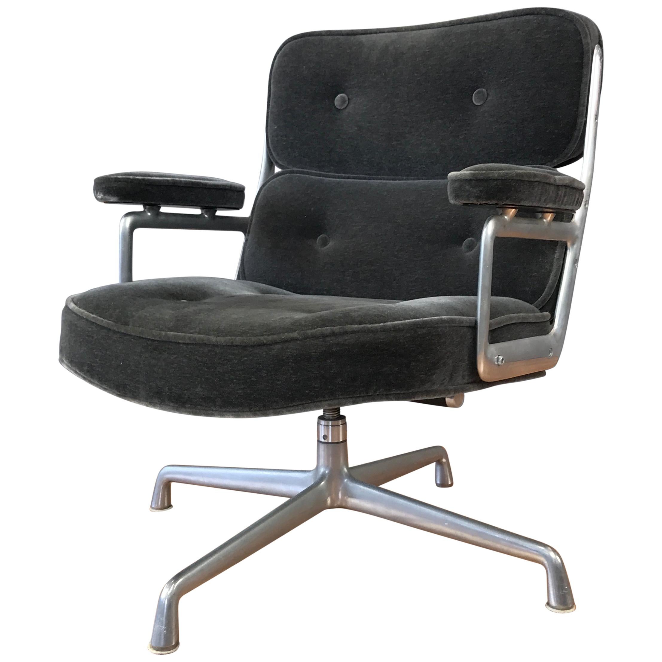 Herman Miller Time Life Chair by Charles and Ray Eames in Charcoal Mohair