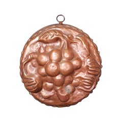 Antique Late 19th Century French Copper Baking Mold with a Relief of Grapes