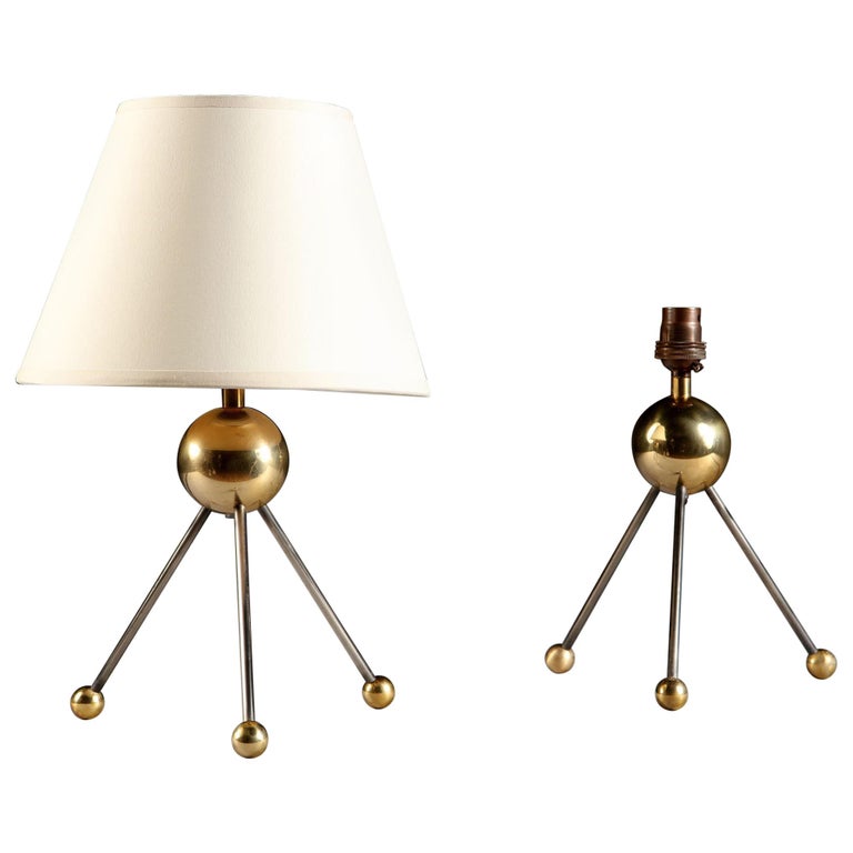 Pair of Tripod Table Lamps of Sputnik Form, in Steel and Brass