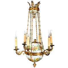 Lustre français ancien de style Charles X en bronze doré et opaline blanche