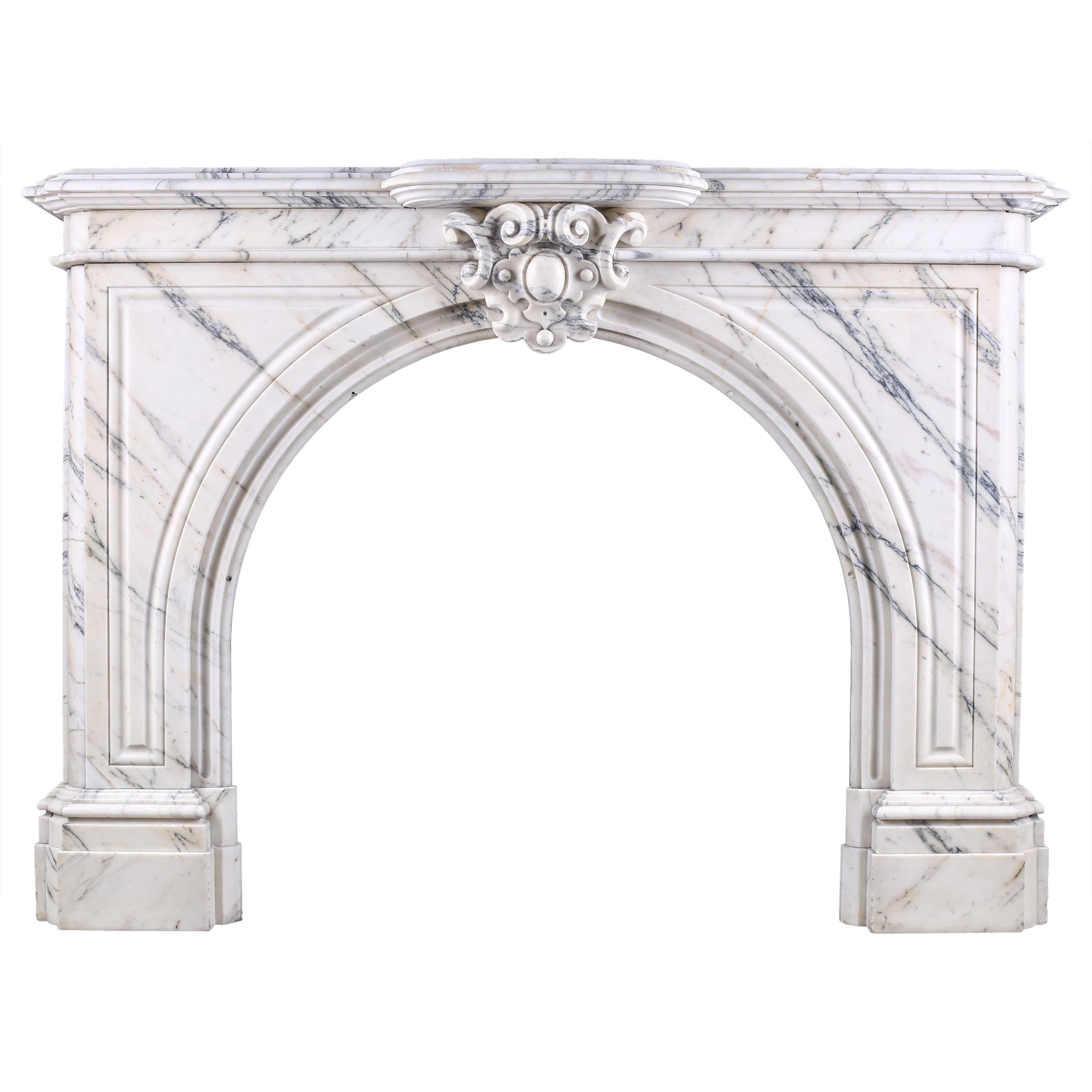 Elegant Arched Pavonazza Marble Antique Chimneypiece, Belgian Mid-19th Century For Sale