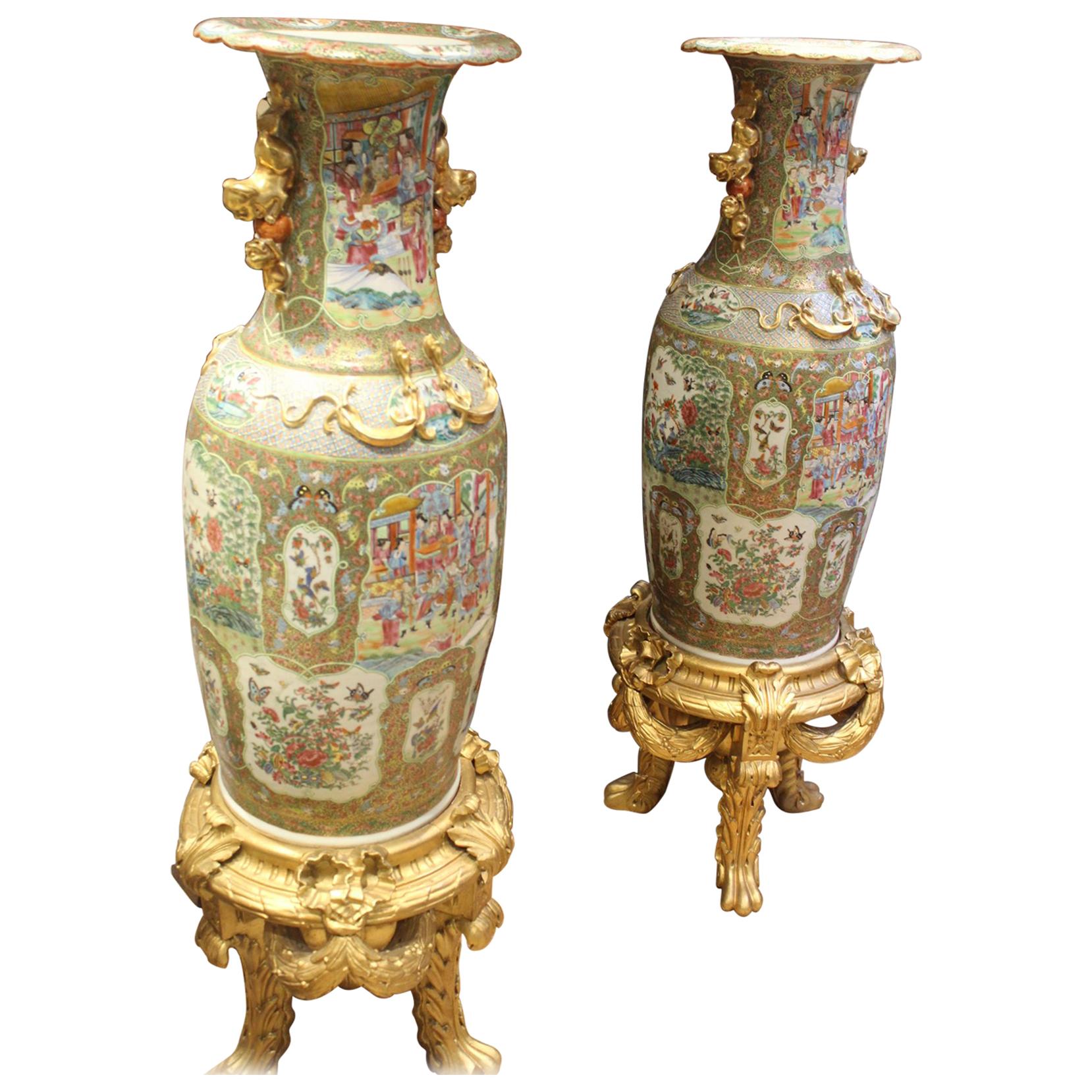 Large Pair of Early 19th Century Chinese Canton Famille Rose Vases For Sale