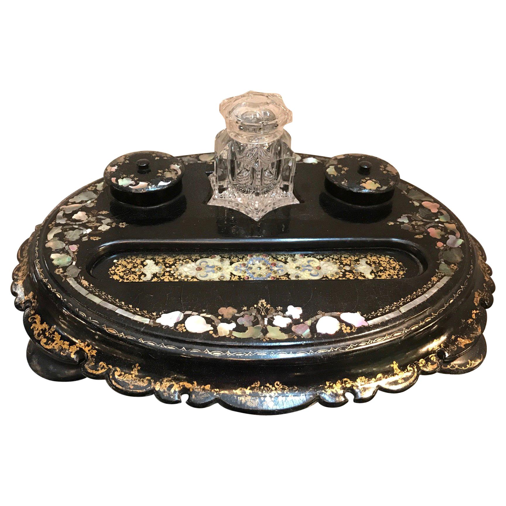 19th Century English Papier Mâché Inkstand with Inlaid Mother of Pearl Inlay