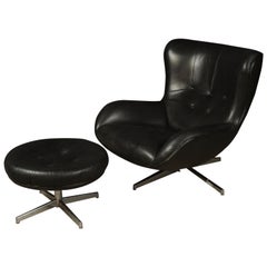 Rare Swivel Lounge Chair and Ottoman by Illum Wikkelsø, Denmark, 1960s