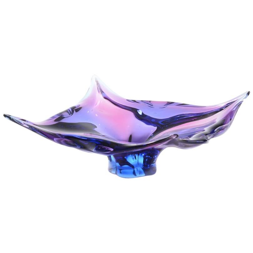 Josef Hospodka Art Glass Bowl, Chribska Glass Union, circa 1960 For Sale