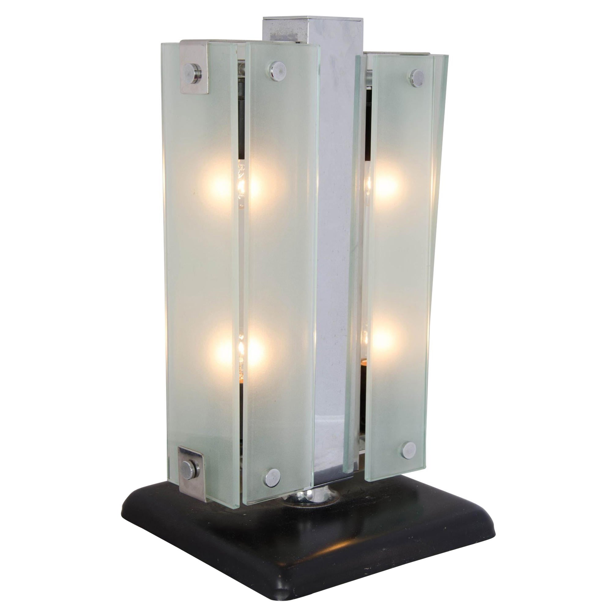 Italienische 1960er rechteckige Tisch-/Schreibtischlampe aus Chrom, schwarzem Metall und Glas