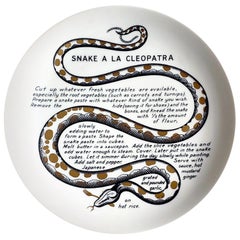 Assiette à recettes en porcelaine de Piero Fornasetti Fleming Joffe, Serpent à la Cléopâtre